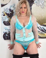 ATK Hairy - 36-Daisy-Woods-001-0078078