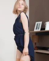 We Are Hairy - 05-Kristinka_BlueDressBlueHeels_005